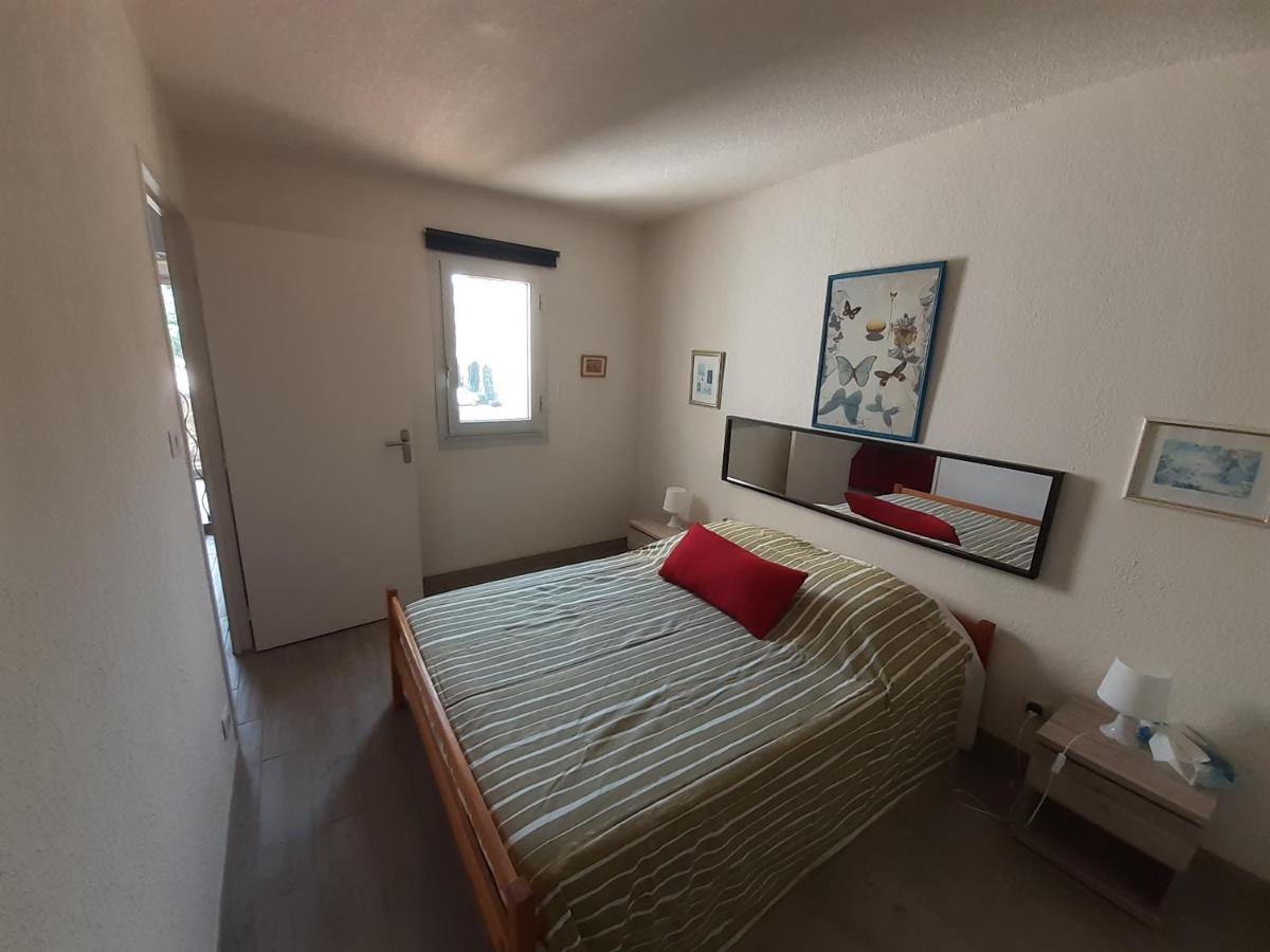 Helios 32, T2 Climatise, Parking, 500M Plage Agde Kültér fotó