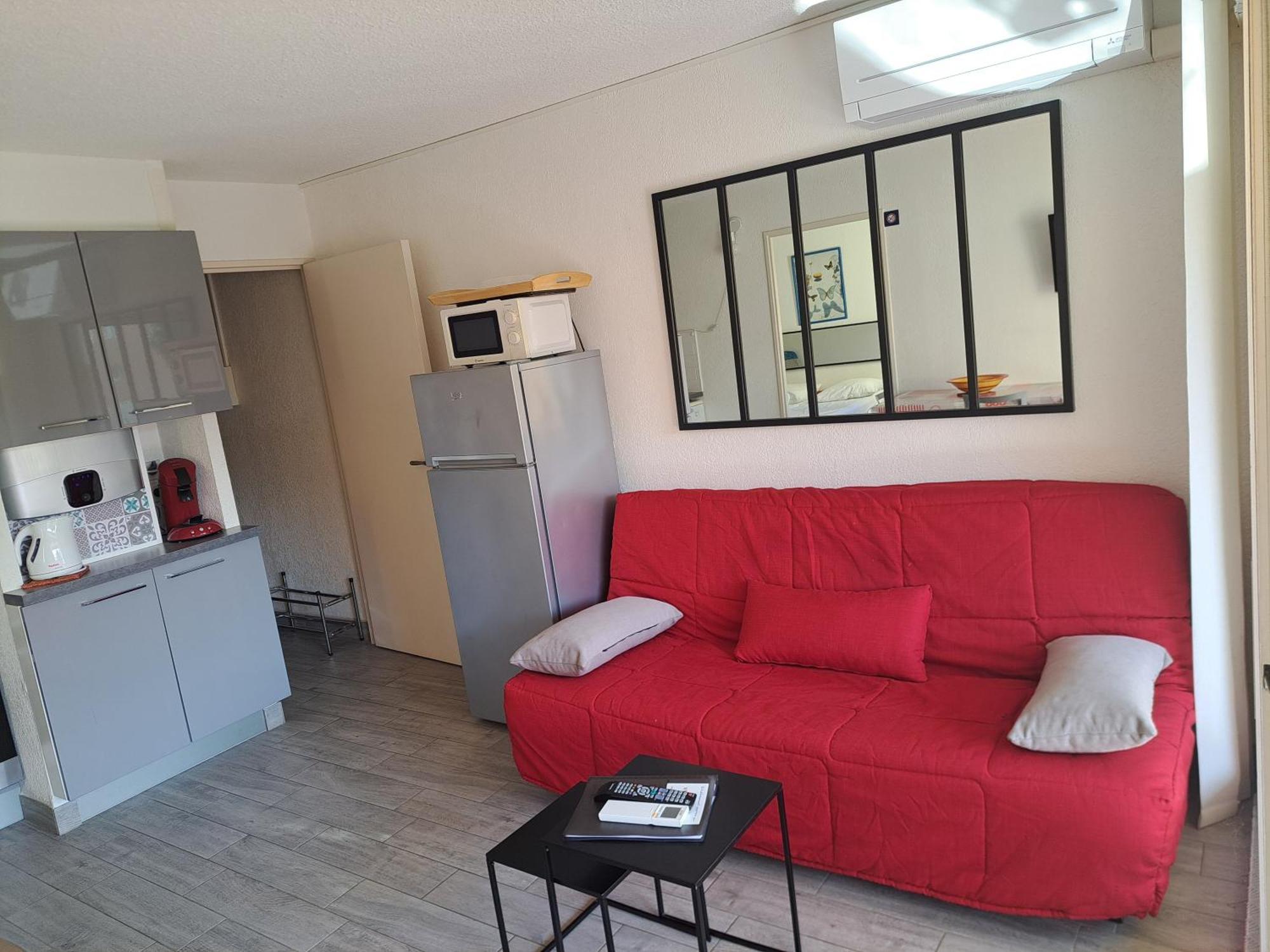 Helios 32, T2 Climatise, Parking, 500M Plage Agde Kültér fotó