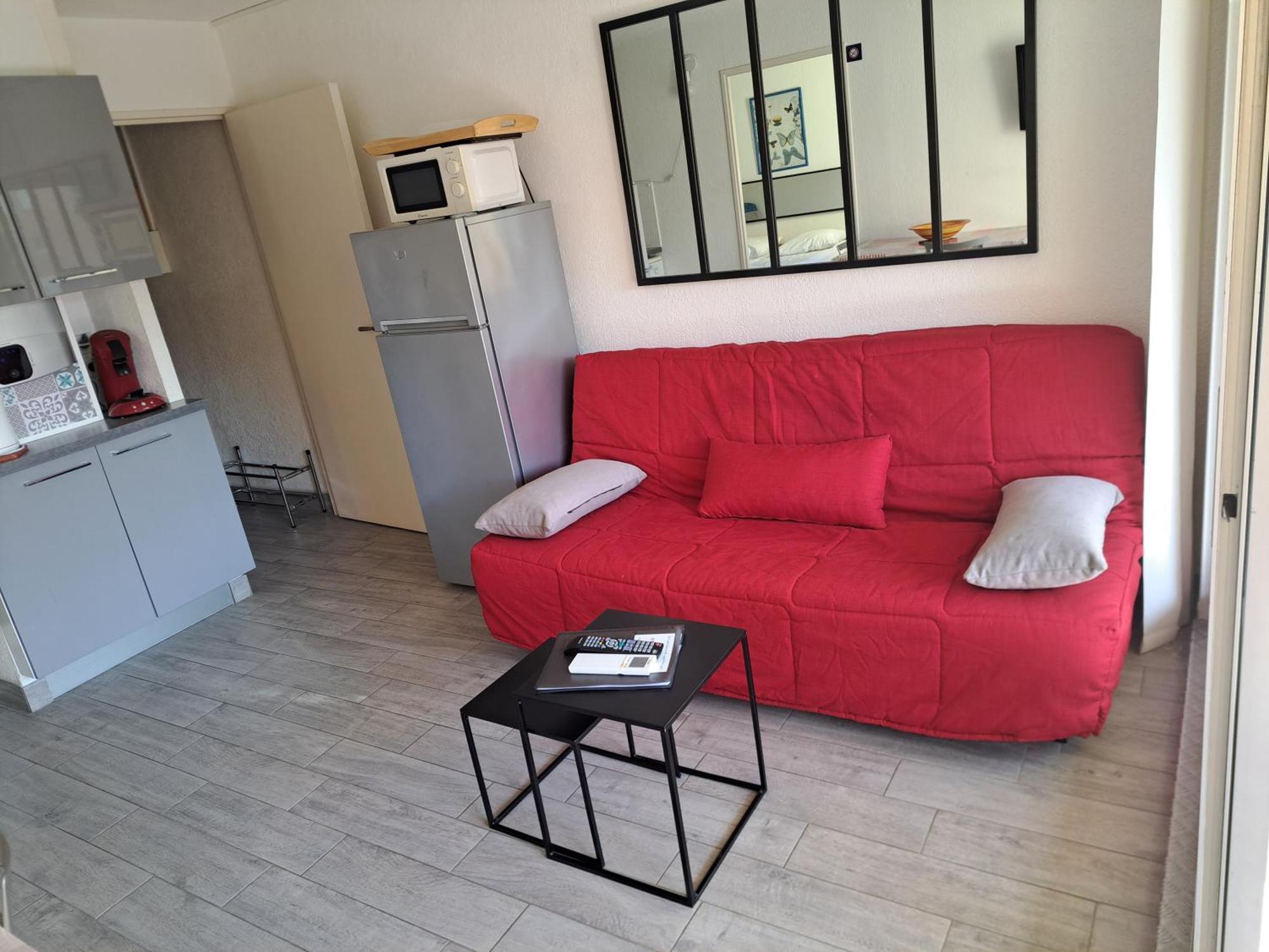 Helios 32, T2 Climatise, Parking, 500M Plage Agde Kültér fotó